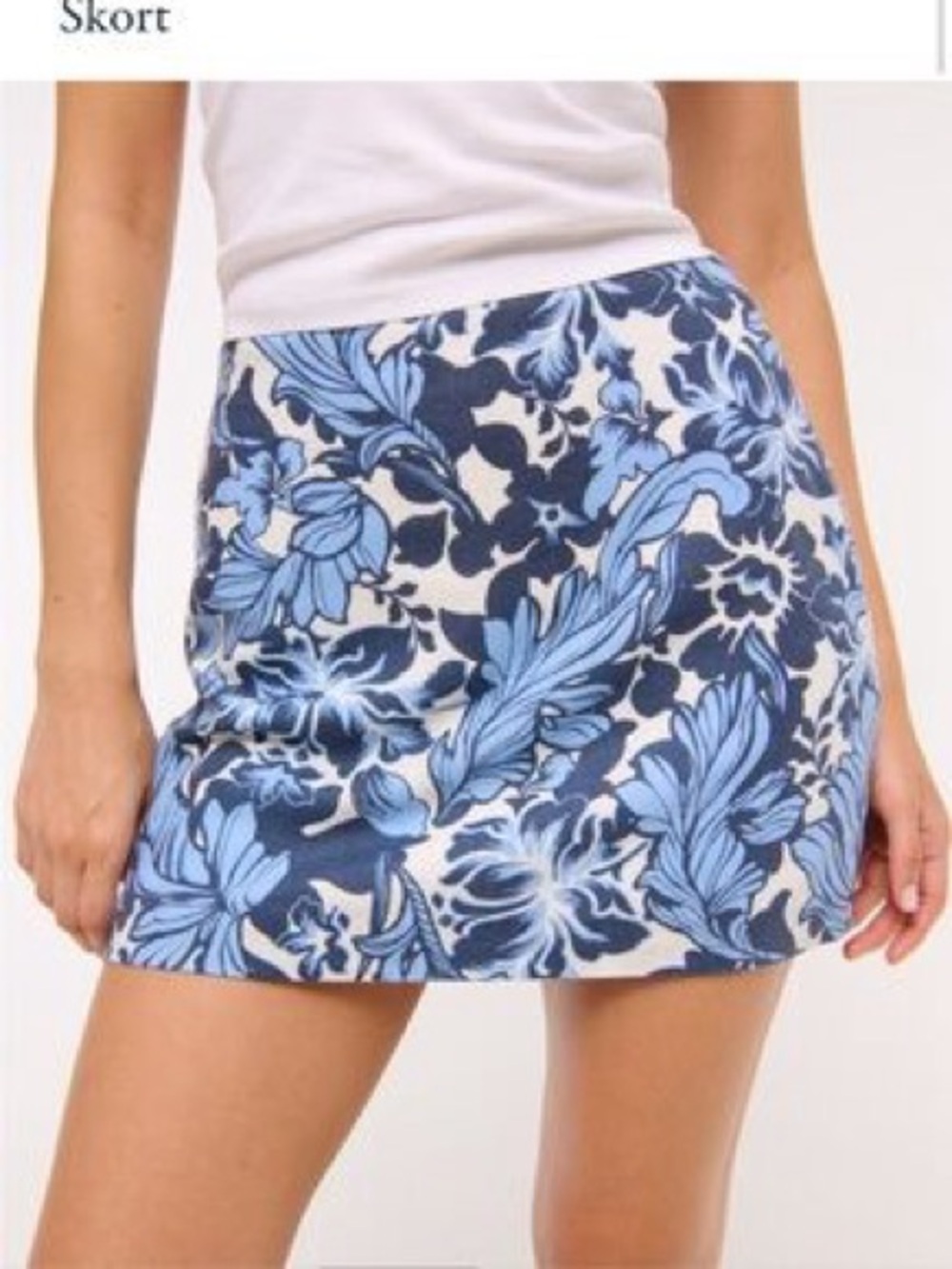 Ambercrombie & Fitch Blue Floral Print Skort - Women's Casual Skirt